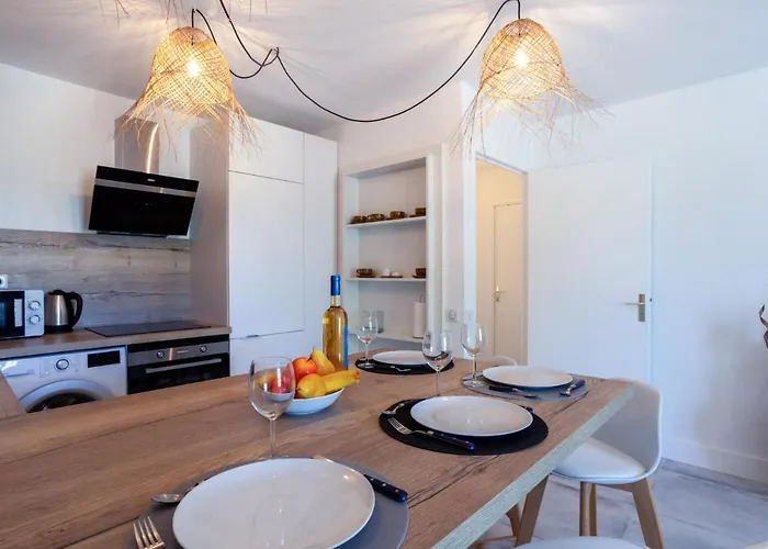 Rue De L'amarrage By Interhome *